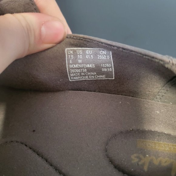 Clarks Emslie Lulin Womens Size 10 M Brown Leather Pump Mary Jane Heels Shoes - Picture 9 of 10